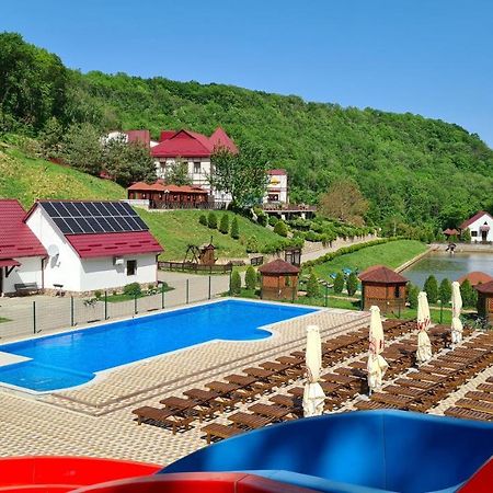 Mishyn-City Hotel Dobrovlyany Exterior photo